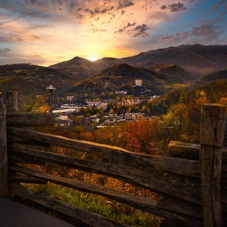 Endless View- Amazing Panoramic Mountain Views, Pool Access, Free Area Attraction Tickets Villa Sevierville Exterior photo