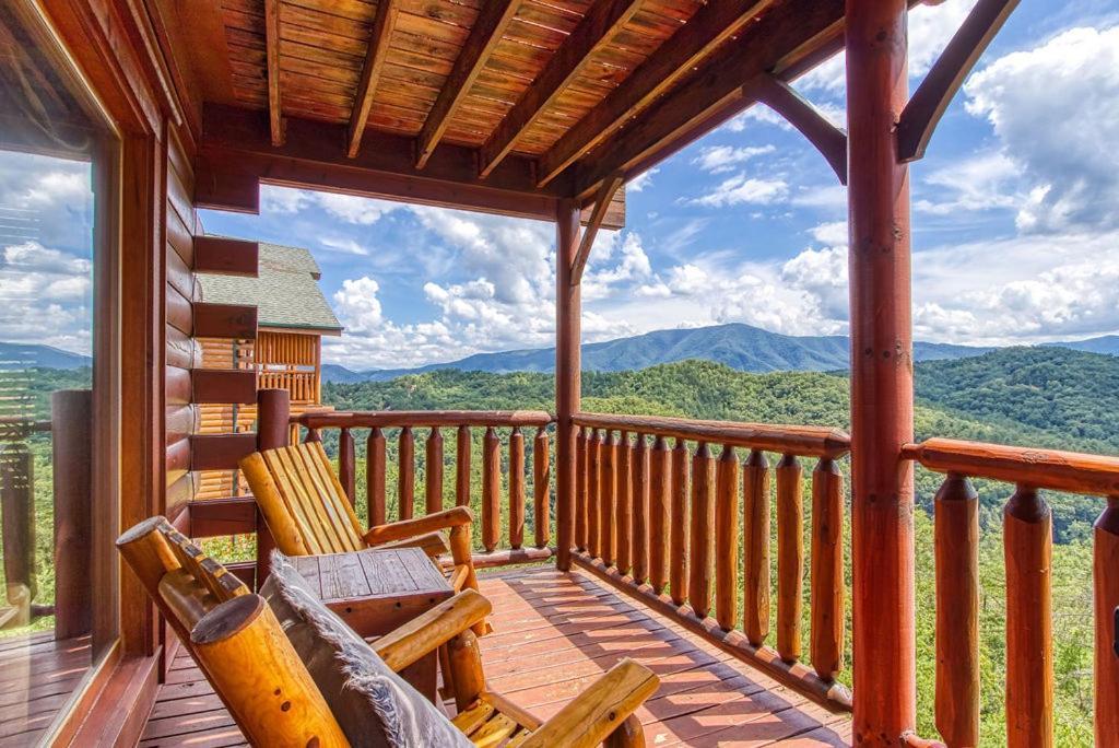 Endless View- Amazing Panoramic Mountain Views, Pool Access, Free Area Attraction Tickets Villa Sevierville Exterior photo